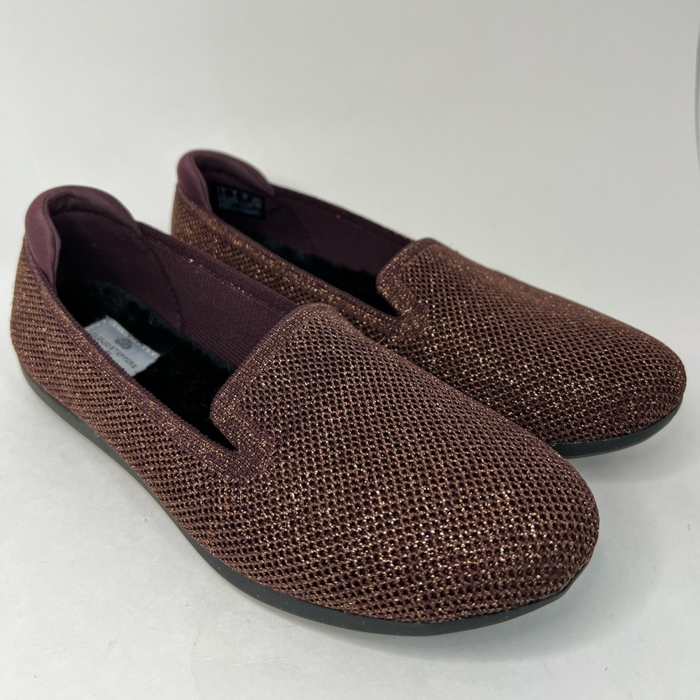 Clarks Cloudsteppers Carly Dream Fur Burgundy Gold Knit Slip On Loafer